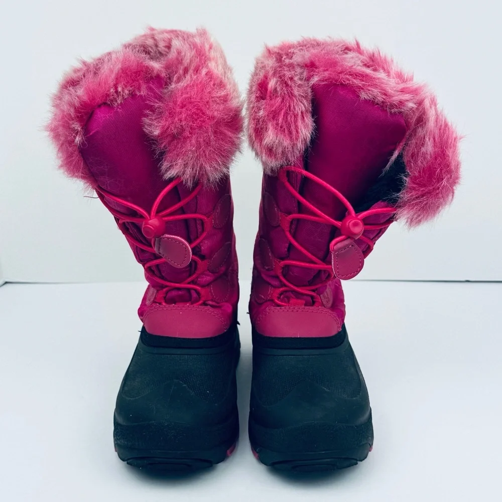 Kamik Kids Snowgypsy Girls snow Boots Size 2. Fleece liner, faux fur collar.